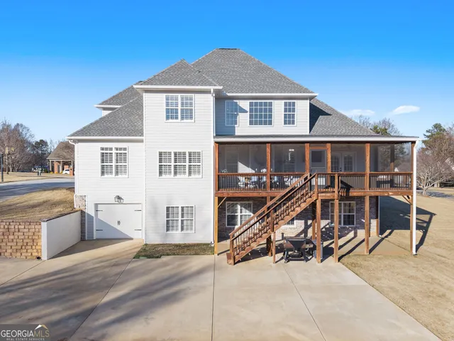 $975,000 | 4542 Montclair Circle, Gainesville, GA 30506