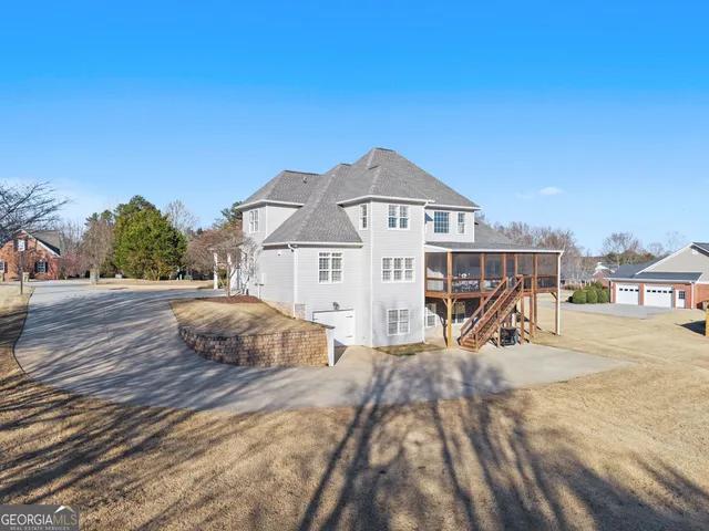 $975,000 | 4542 Montclair Circle, Gainesville, GA 30506