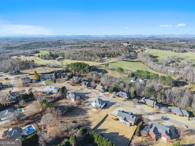 $975,000 | 4542 Montclair Circle, Gainesville, GA 30506