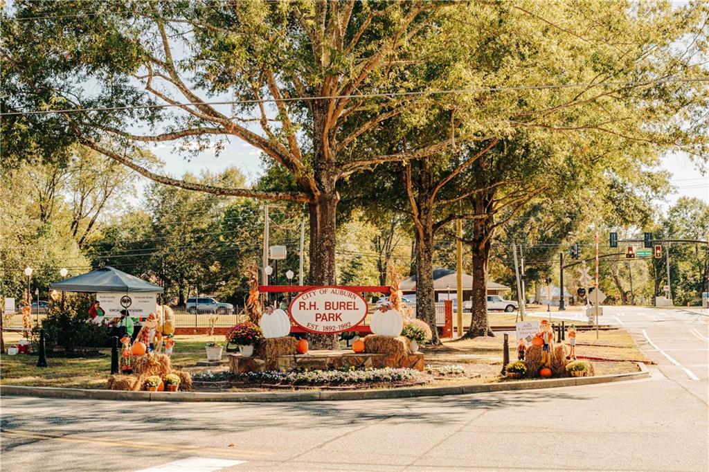 210 Wingate Drive Winder, GA 30680 - Photo 22 of 40 a view of a park with pathway