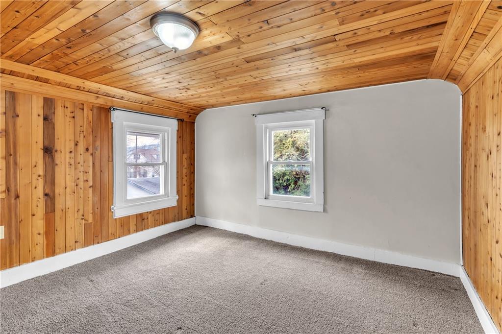 1665 Mercer Road Ellwood City, PA 16117 - Photo 20 of 36