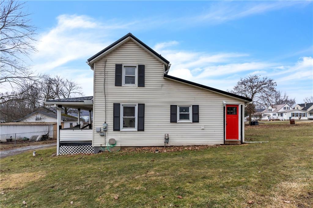 1665 Mercer Road Ellwood City, PA 16117 - Photo 26 of 36