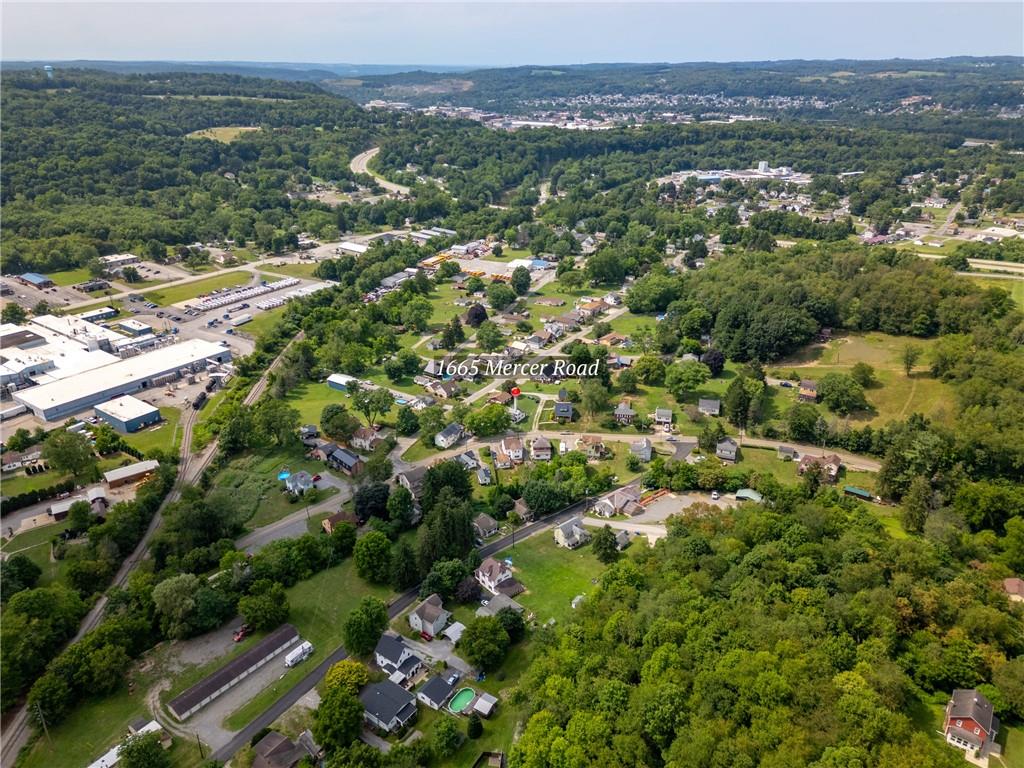 1665 Mercer Road Ellwood City, PA 16117 - Photo 33 of 36
