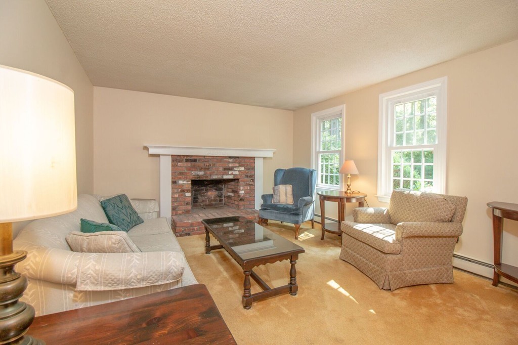 44 Jordan Road Plymouth, MA 02360 - Photo 14 of 26 Gallery Image 14