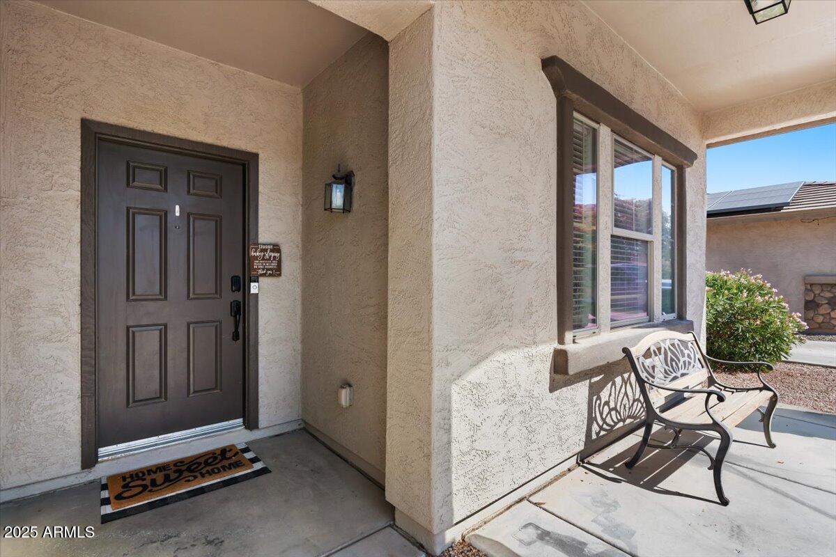 03-Front entry
