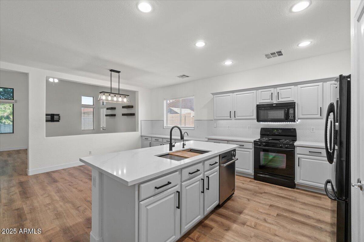 07-Kitchen
