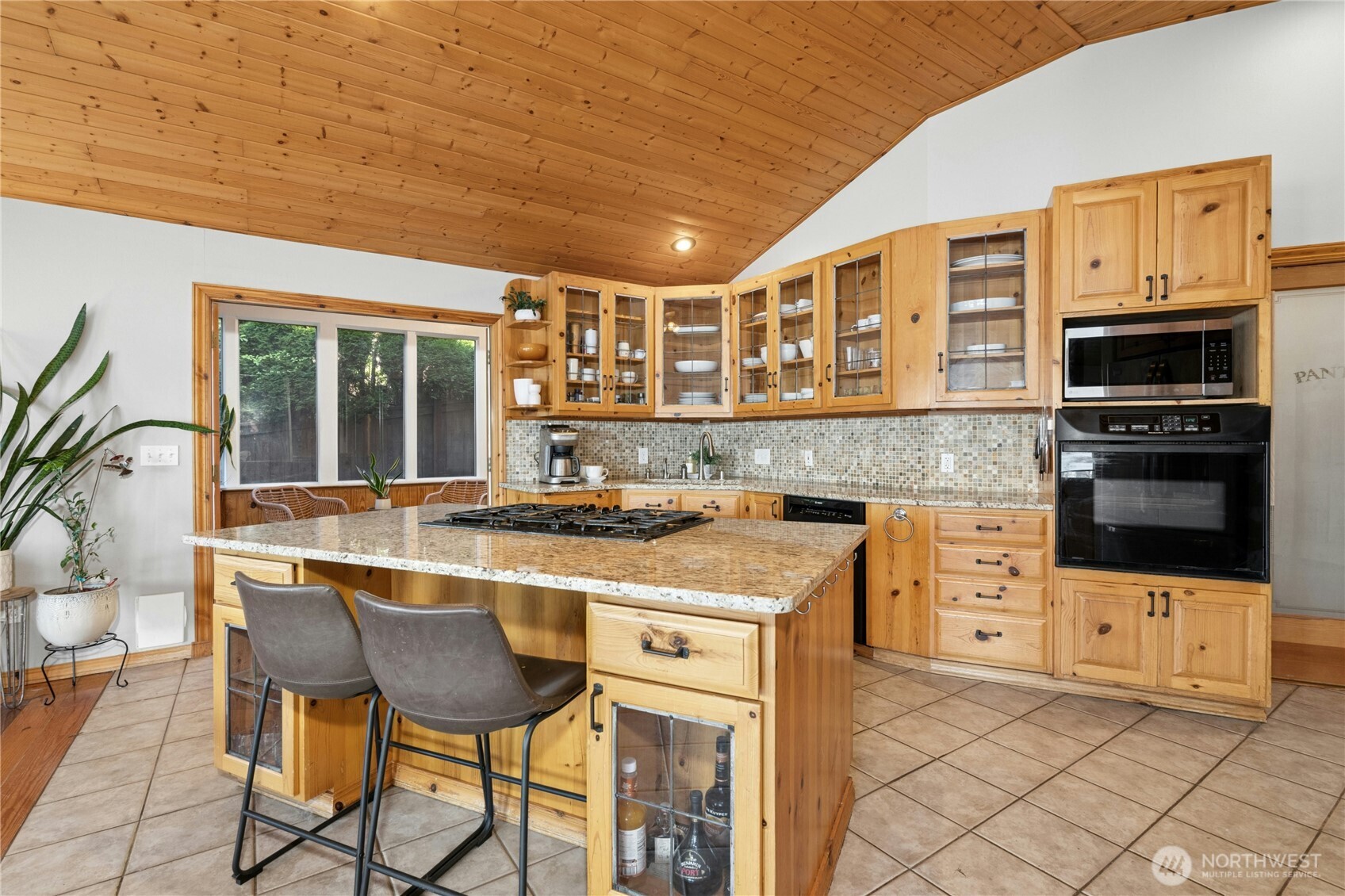 14620 West Lake Goodwin Road Stanwood, WA 98292 - Photo 9 of 38 Gallery Image 9