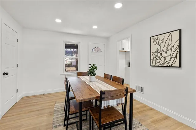 $215,000 | 137 West 85th Street, Kansas City, MO 64114