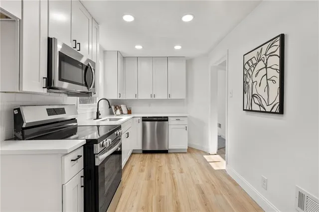 $215,000 | 137 West 85th Street, Kansas City, MO 64114