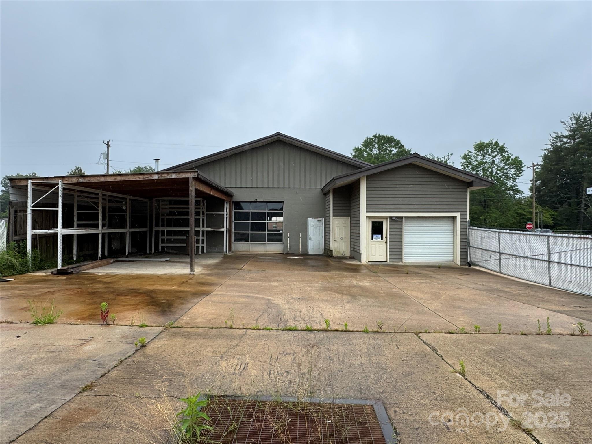 280 South Broad Street Brevard, NC 28712 - Photo 20 of 20 a house with a outdoor space