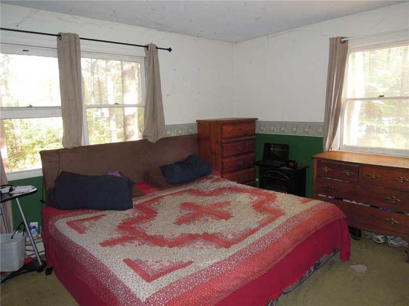 596 Post Road Bowdoinham, ME 04008 - Photo 8 of 24 Bedroom.