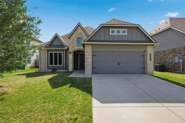 $297,500 | 2709 Beutel Road, Lorena, TX 76655