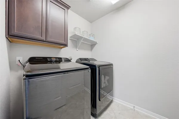 a view of washer and dryer