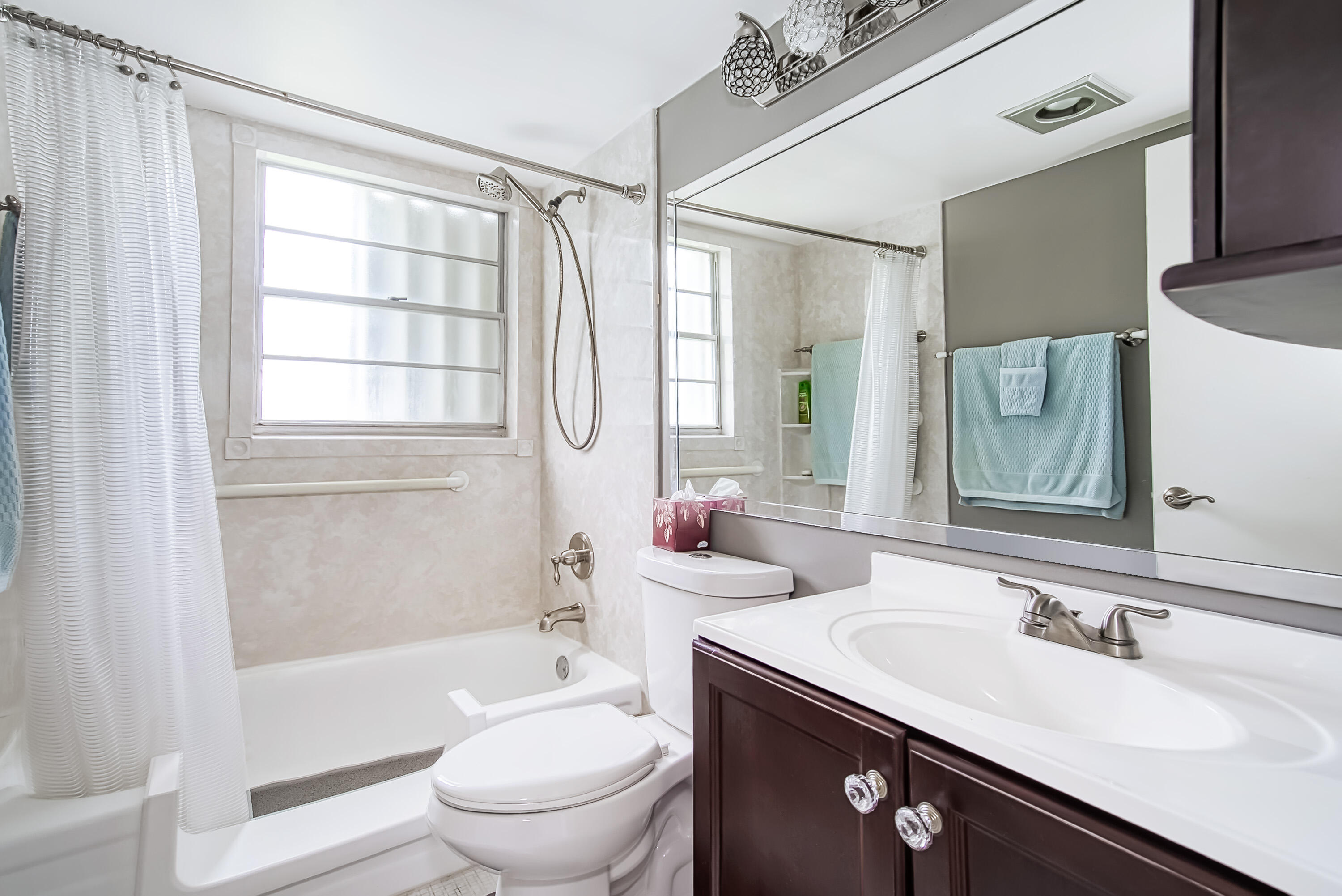 438 Mansfield K, Unit 438 Boca Raton, FL 33434 - Photo 17 of 57 17