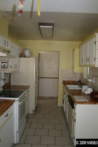 500 Wellington Way Reno, NV 89506 - Photo 3 of 6 Photo 3