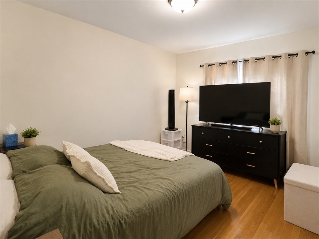 110 South Street, Unit 2 Boston, MA 02130 - Photo 6 of 7