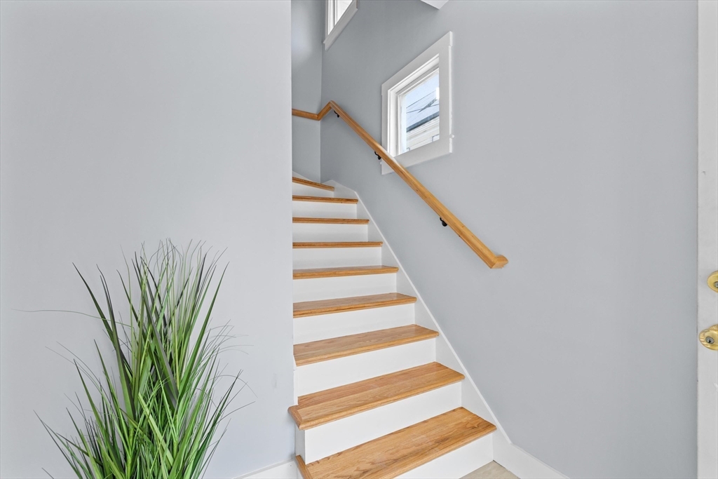 15 Bennett Street Everett, MA 02149 - Photo 19 of 39 a view of entryway