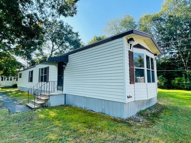 6 Agent Road Raymond, NH 03077 - Photo 4 of 22 Gallery Image 4