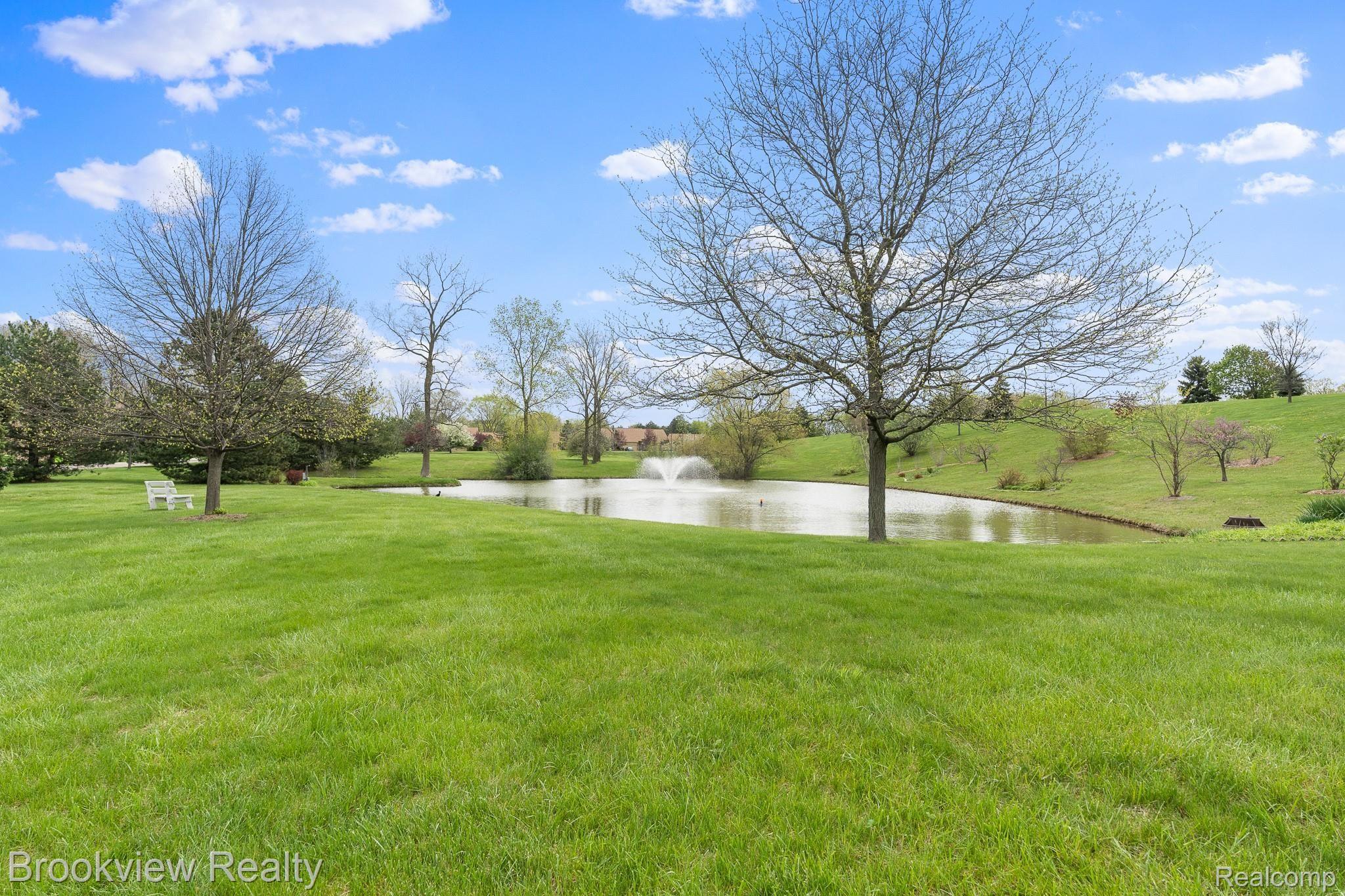 2255 Crystal Drive Rochester, MI 48309 - Photo 26 of 29 2255 Crystal MLS-W048.jpg