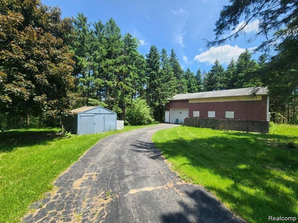 5134 Hegel Road Goodrich, MI 48438 - Photo 8 of 9 Gallery Image 8