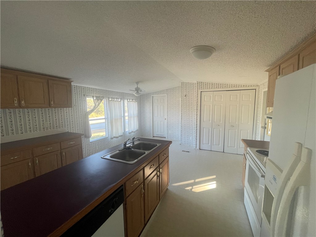 202 Kenneth Street Walhalla, SC 29691 - Photo 12 of 28 Gallery Image 12