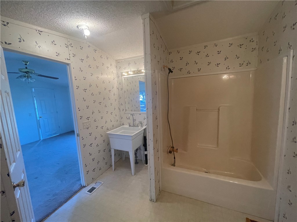 202 Kenneth Street Walhalla, SC 29691 - Photo 17 of 28 Gallery Image 17