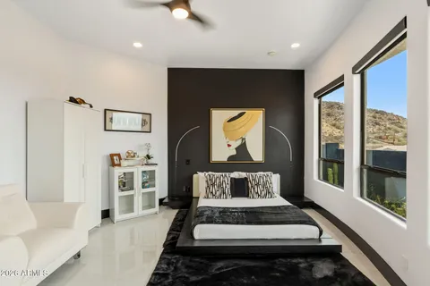 $1,195,000 | 27 West Cochise Drive, Phoenix, AZ 85021