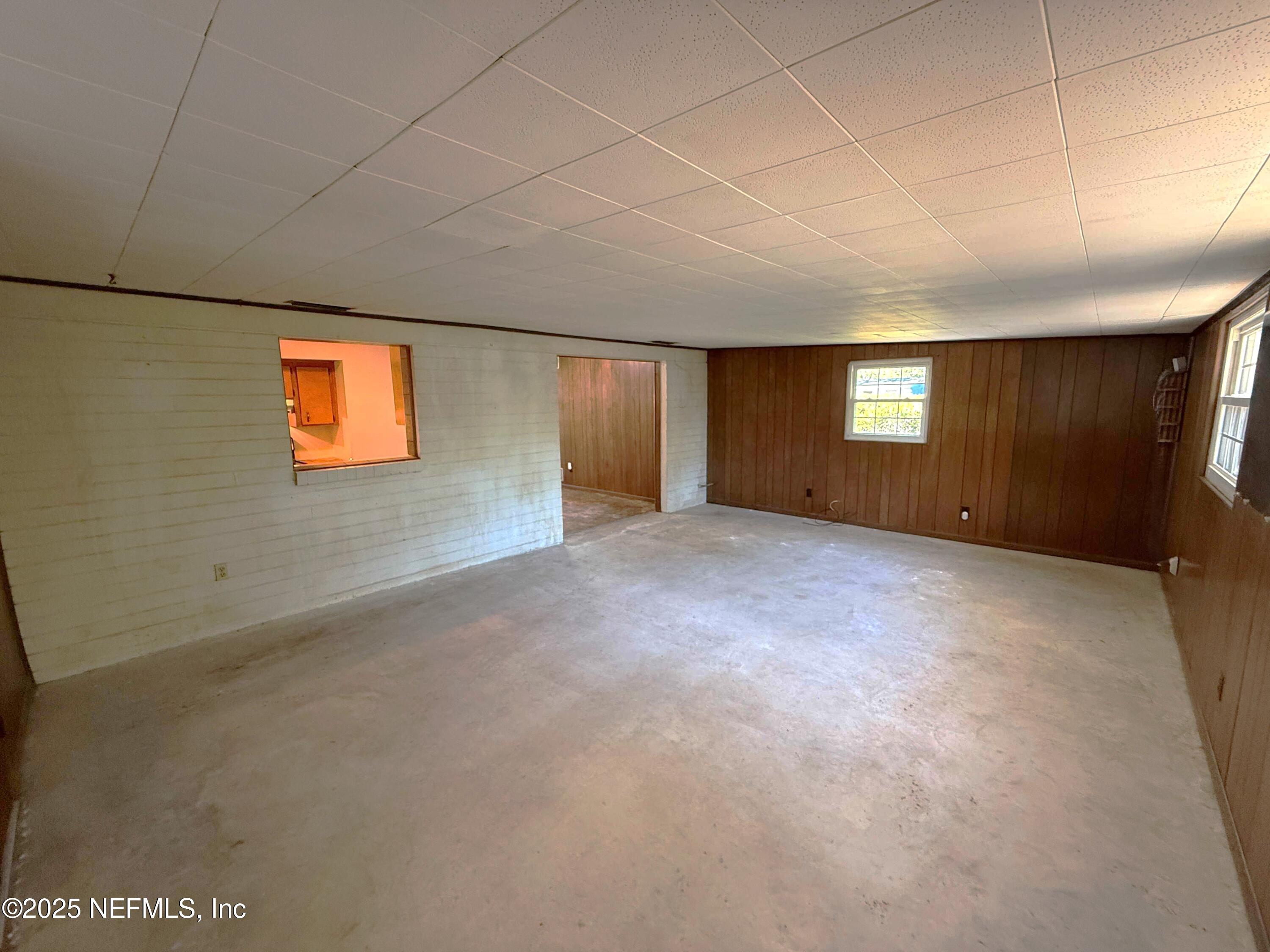 4205 Varner Road Jacksonville, FL 32210 - Photo 9 of 25 family room opp view