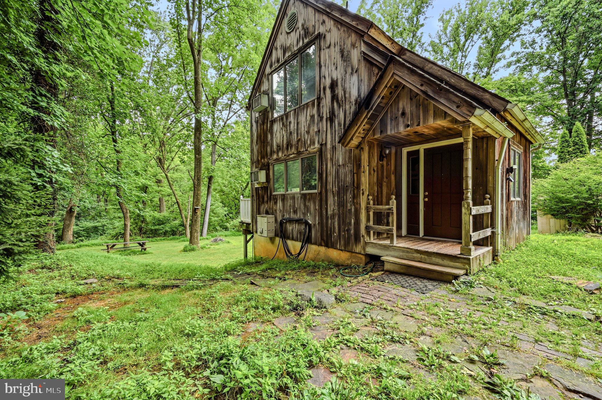 402 Penn Green Road Landenberg, PA 19350 - Photo 2 of 26