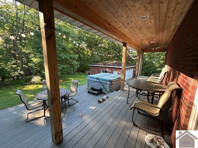 72 Hills Hollow Road Murray, KY 42071 - Photo 37 of 48 Composite Decking Material