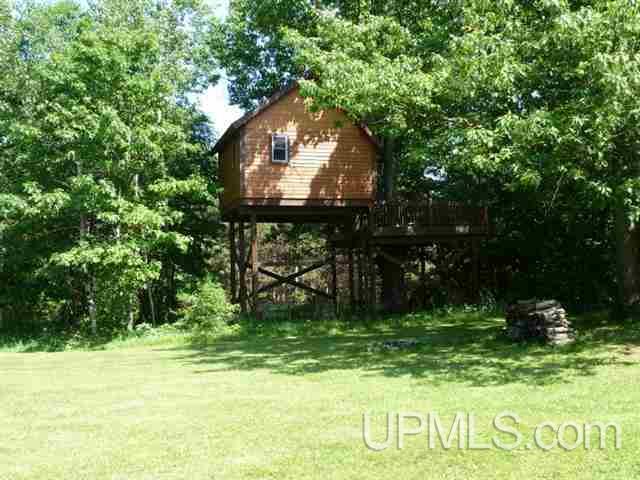 21145 Rivendell Trail Houghton, MI 49931 - Photo 29 of 36