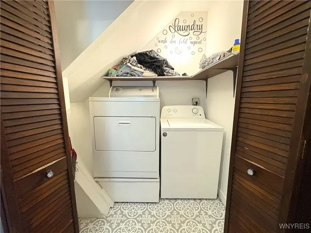 $250,000 | 10 Windsor Street, Attica, NY 14011