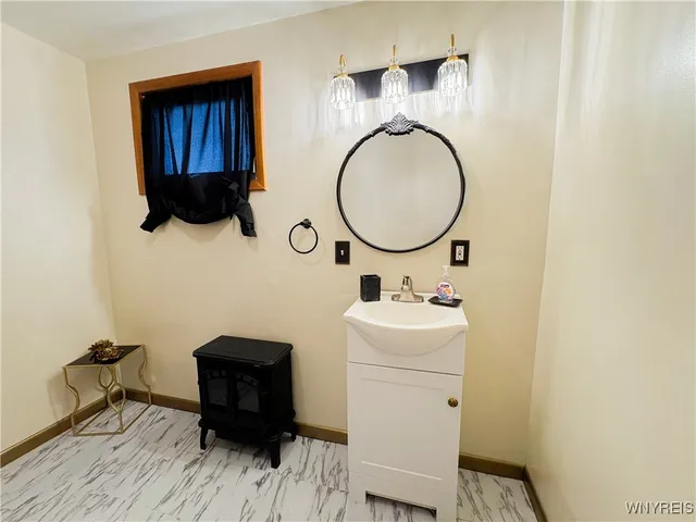 $250,000 | 10 Windsor Street, Attica, NY 14011