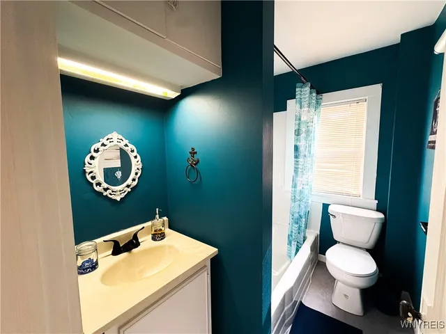 $250,000 | 10 Windsor Street, Attica, NY 14011