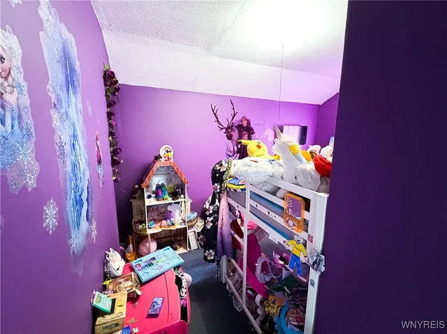 $250,000 | 10 Windsor Street, Attica, NY 14011