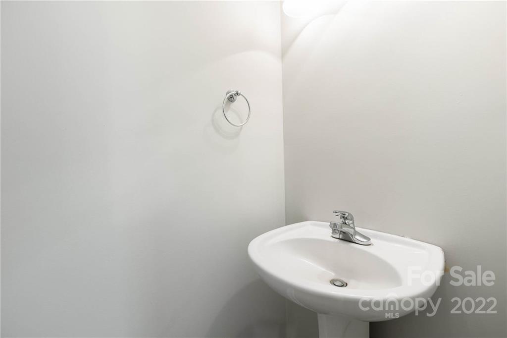 10201 Withers Road Charlotte, NC 28278 - Photo 23 of 27 Gallery Image 23