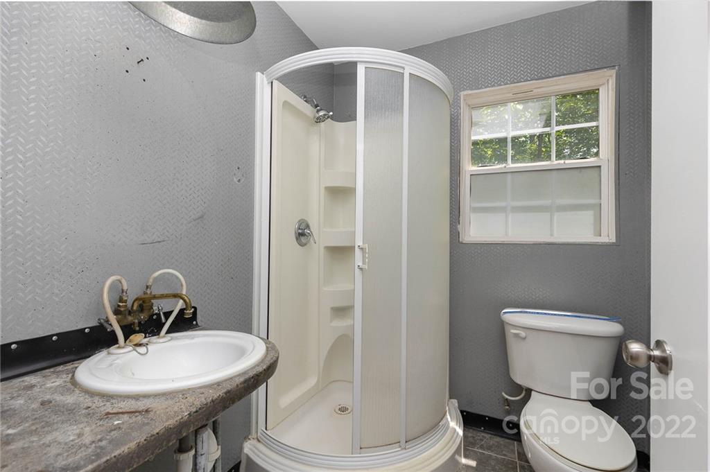 10201 Withers Road Charlotte, NC 28278 - Photo 25 of 27 Gallery Image 25