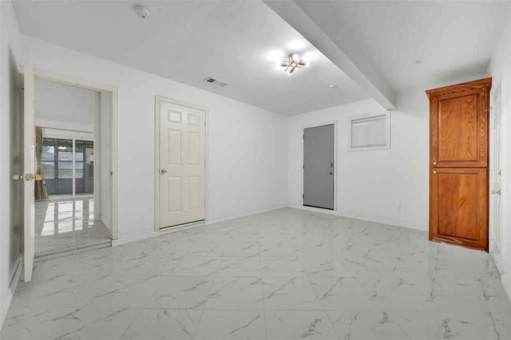 4610 Bucknell Drive Garland, TX 75042 - Photo 6 of 25