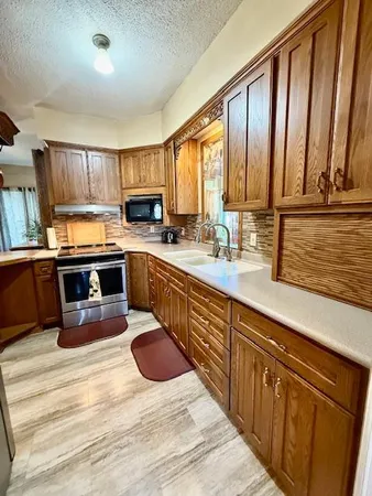 $199,900 | 108 West 4th Street, Redwood Falls, MN 56283