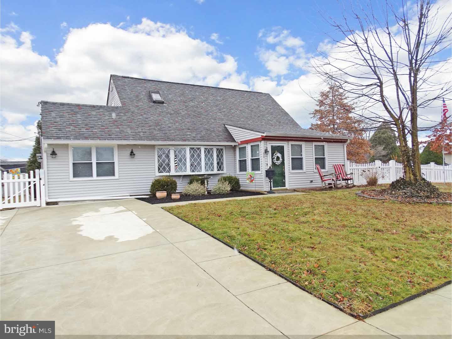 60 Canyon Road Levittown, PA 19057 - Photo 1 of 25 Gallery Image 1