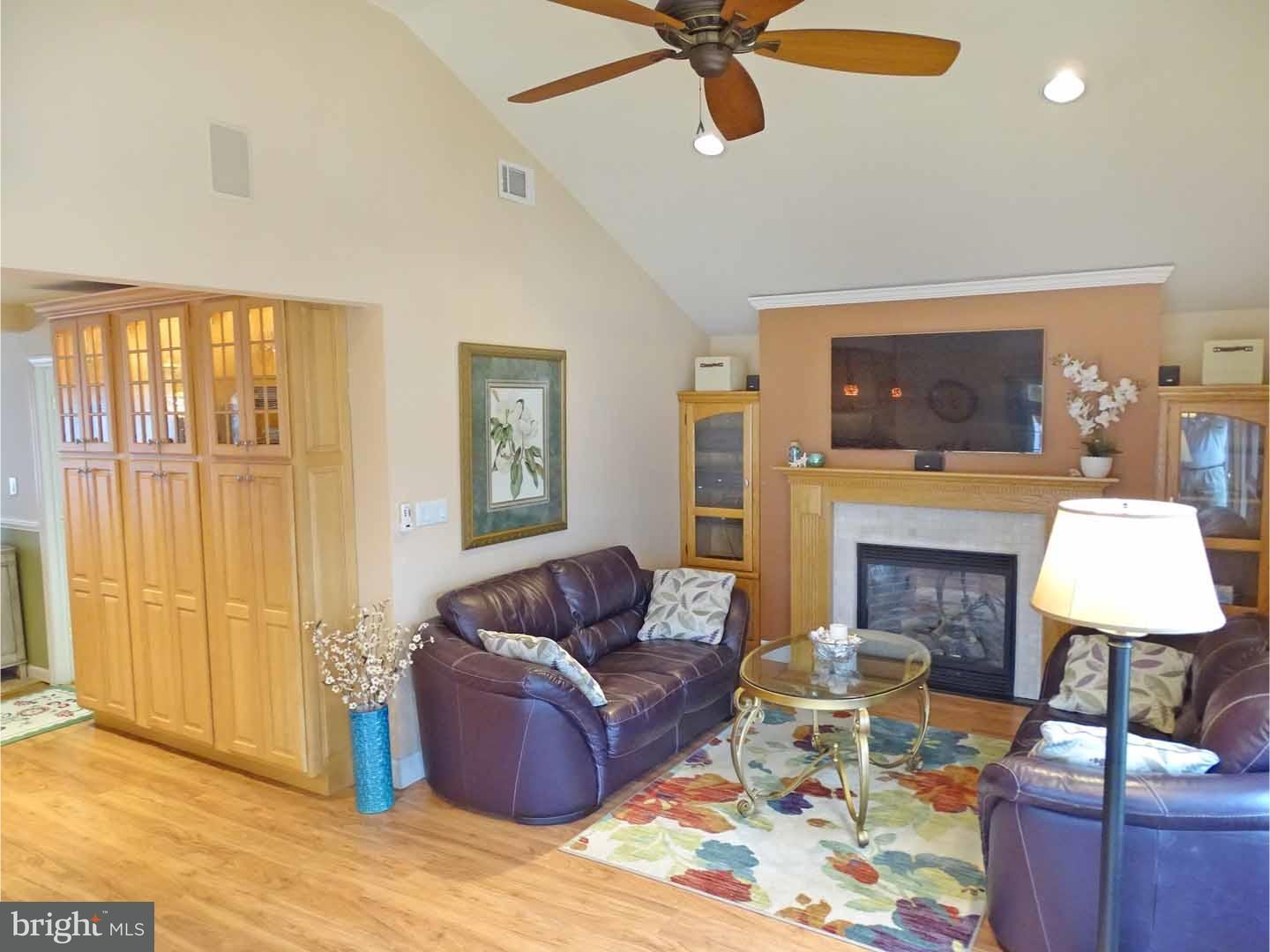 60 Canyon Road Levittown, PA 19057 - Photo 11 of 25 Gallery Image 11