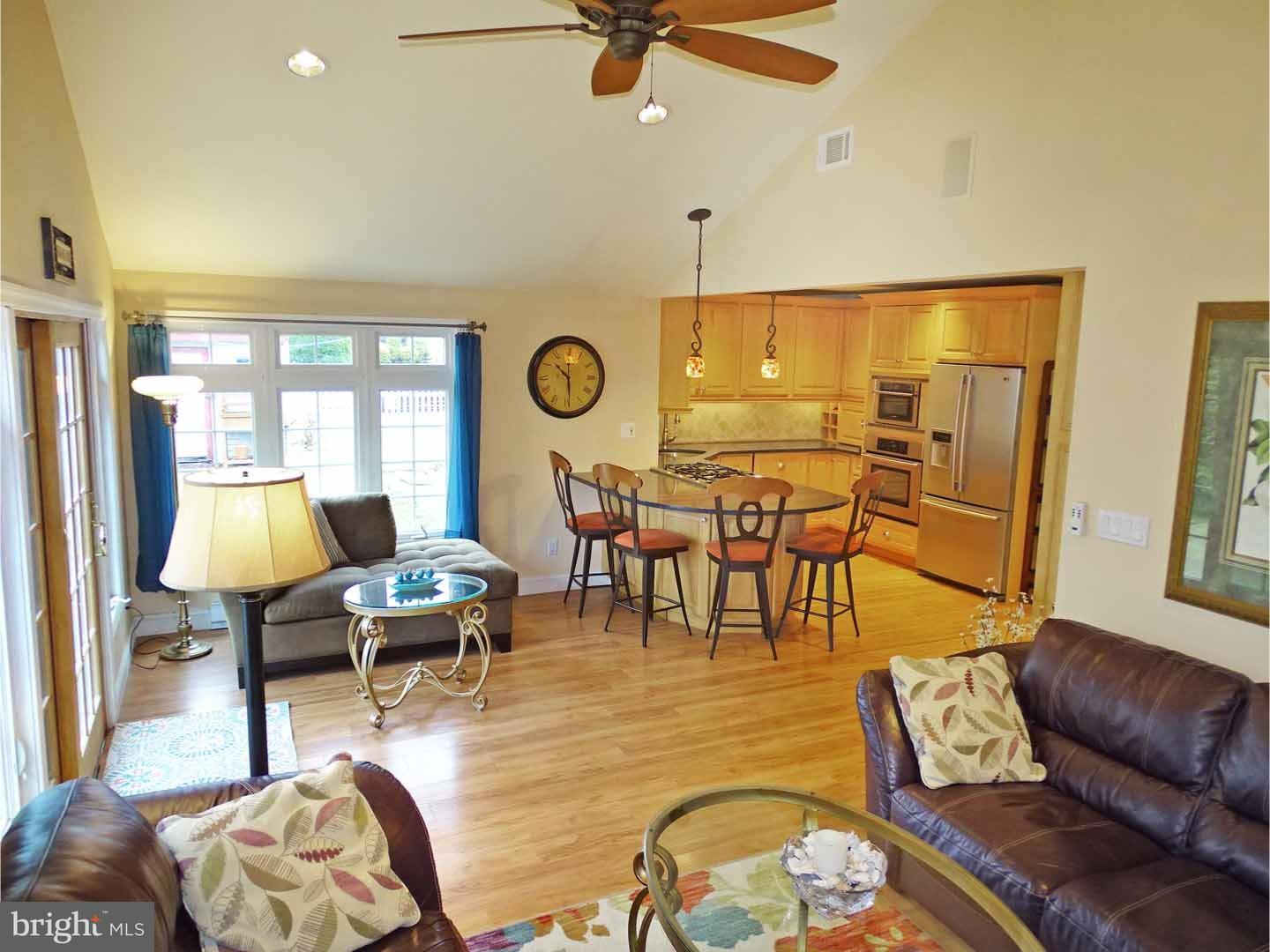 60 Canyon Road Levittown, PA 19057 - Photo 13 of 25 Gallery Image 13