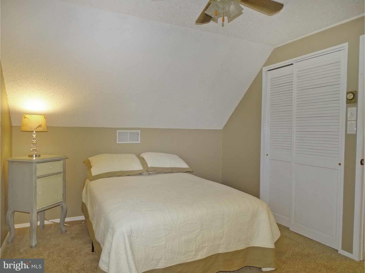 60 Canyon Road Levittown, PA 19057 - Photo 20 of 25 Gallery Image 20
