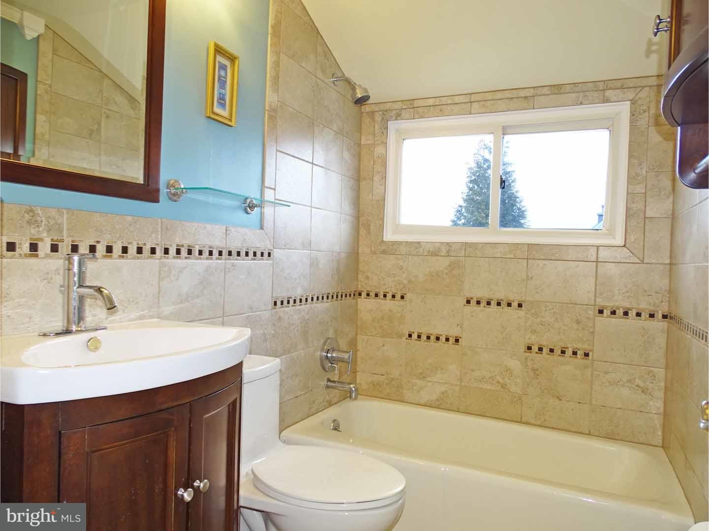60 Canyon Road Levittown, PA 19057 - Photo 21 of 25 Gallery Image 21