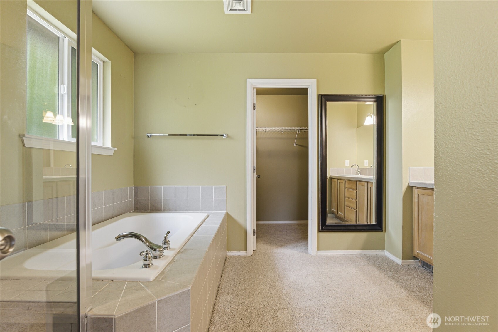 206 202nd Street Southeast Bothell, WA 98012 - Photo 22 of 38