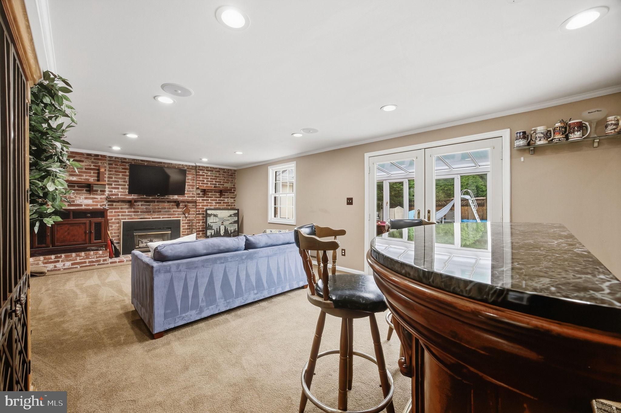 8001 Postoak Road Potomac, MD 20854 - Photo 17 of 57 Gallery Image 17