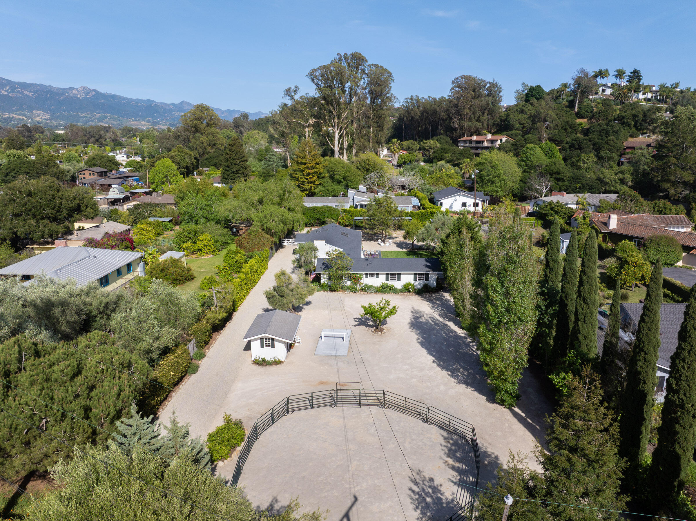 360 Arboleda Road Santa Barbara, CA 93110 - Photo 28 of 33 Aerial