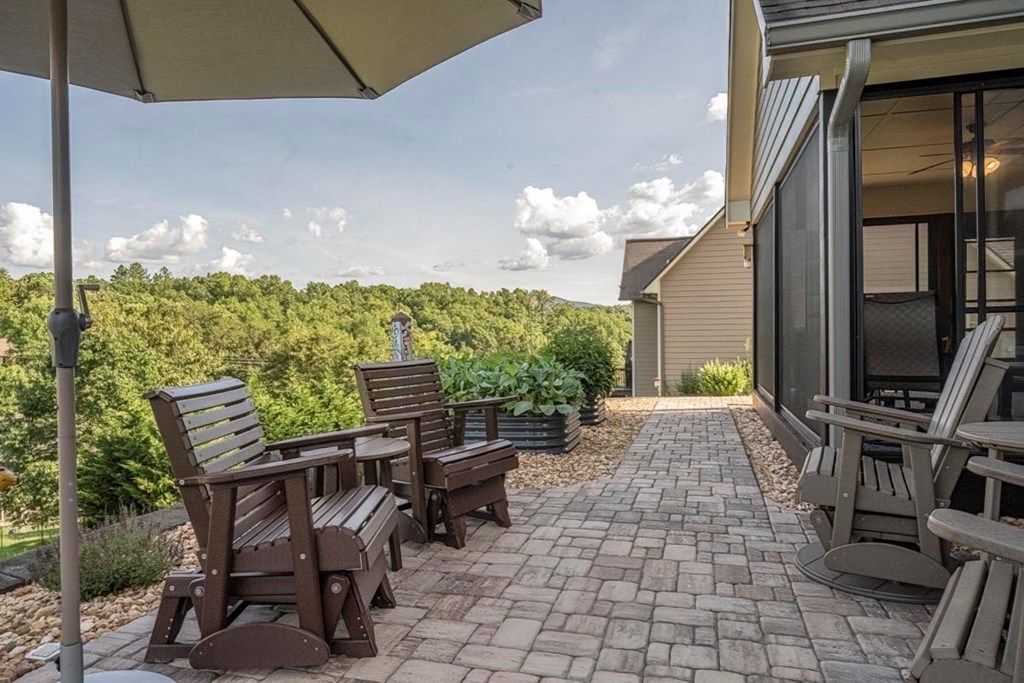 97 Lindsey Lane Blue Ridge, GA 30513 - Photo 12 of 51 Gallery Image 12