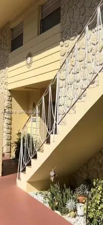 $1,800 | 1755 Venice Lane, Unit 10W, North Miami, FL 33181