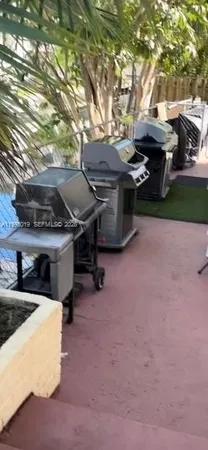 $1,800 | 1755 Venice Lane, Unit 10W, North Miami, FL 33181